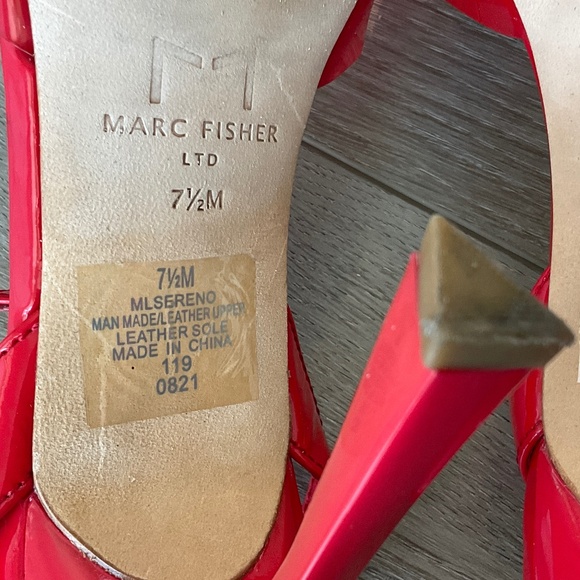 MARC FISHER LTD Serena Translucent Red Pump Size 7.5 Like New - Picture 5 of 12